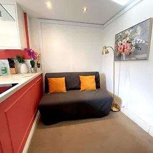  Apartment - 2br Super Flats In